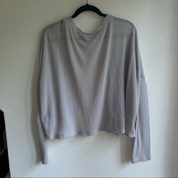 Urban outfitters light grey waffle cardigan - Picture 3 of 8